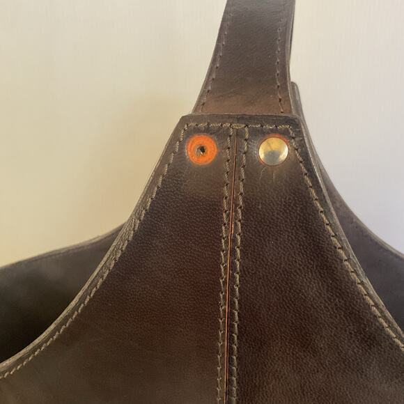 Zimlay Natural Leather Magazine Holder With Belt Strap Handle Handmade - Picture 8 of 9